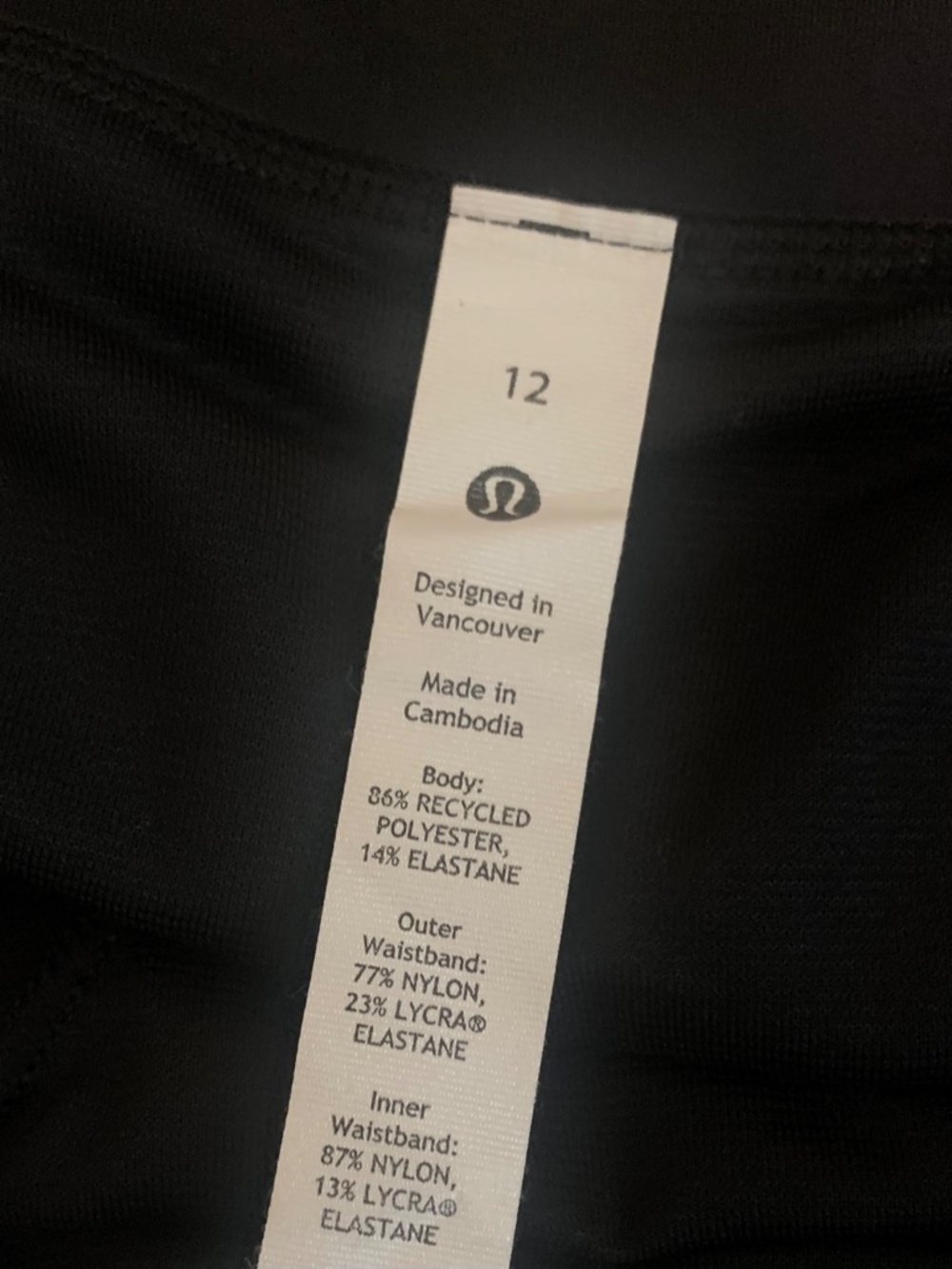 Lululemon Speed Up Graphic Mid-Rise Lined 4" Black Shorts Lightweight 12 - Picture 7 of 8